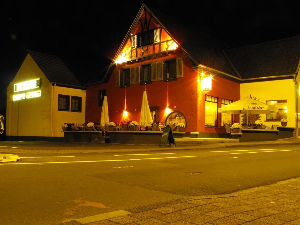 Hotel Beim Holzschnitzer Dreis-Brück Exteriér fotografie